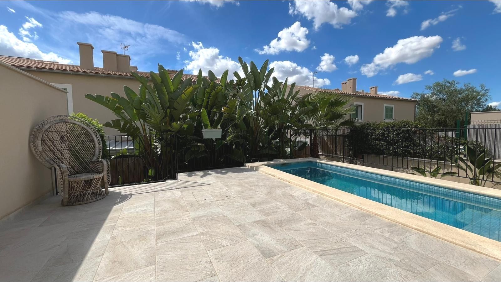 Swimming pool of Single-family semi-detached for sale in Marratxí  with Air Conditioner, Private garden and Terrace