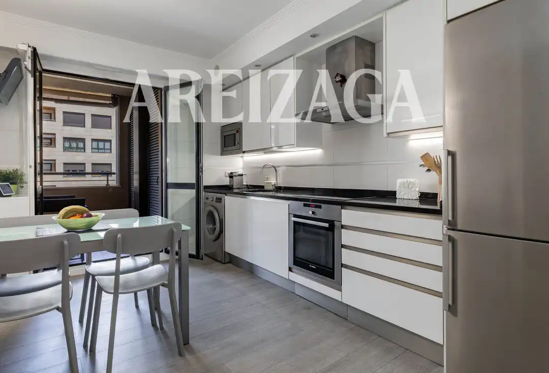 Cocina de Piso en venta en Donostia - San Sebastián  con Aire acondicionado, Calefacción y Terraza