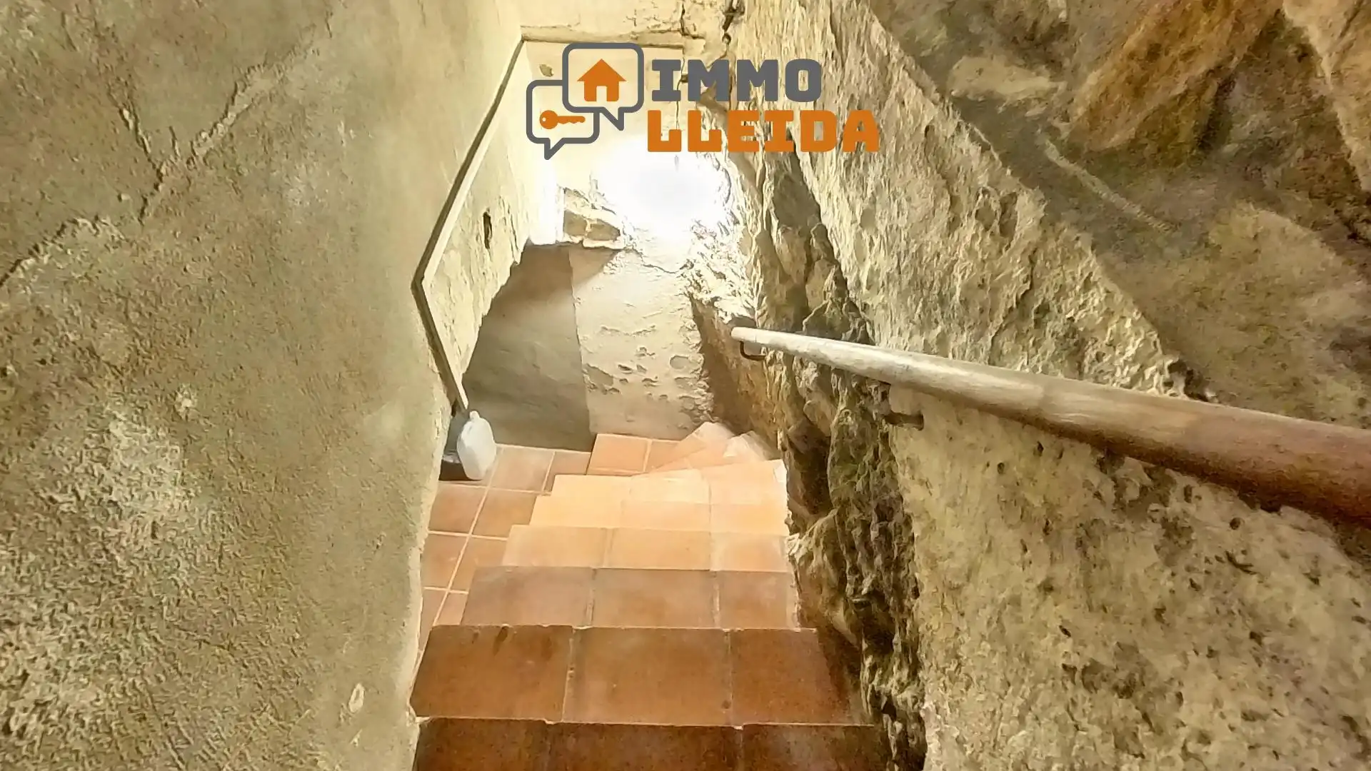 Casa adosada en venta en Àger con Calefacción, Terraza y Trastero