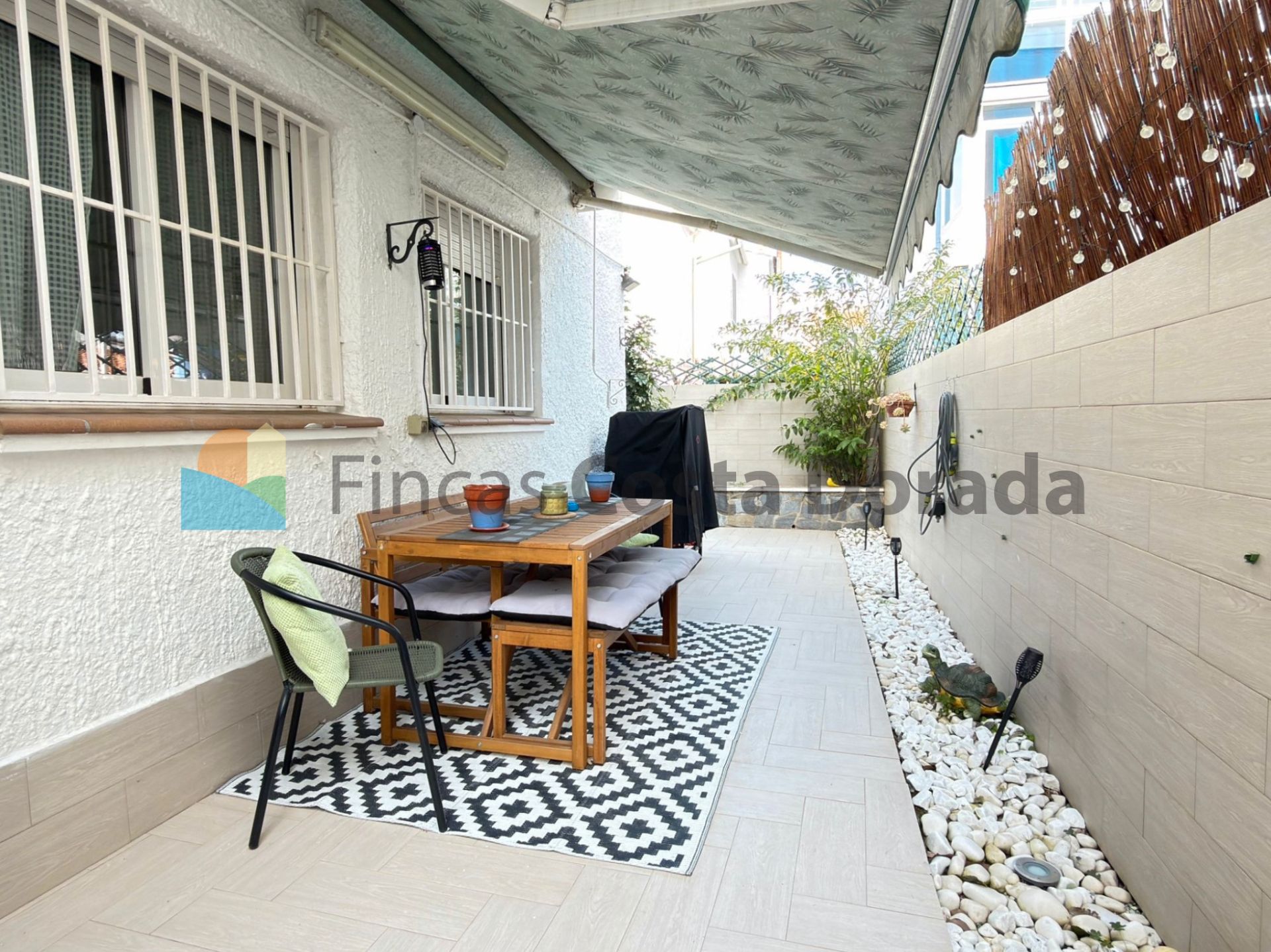 Terrace of Planta baja for sale in Cubelles  with Air Conditioner, Heating and Private garden