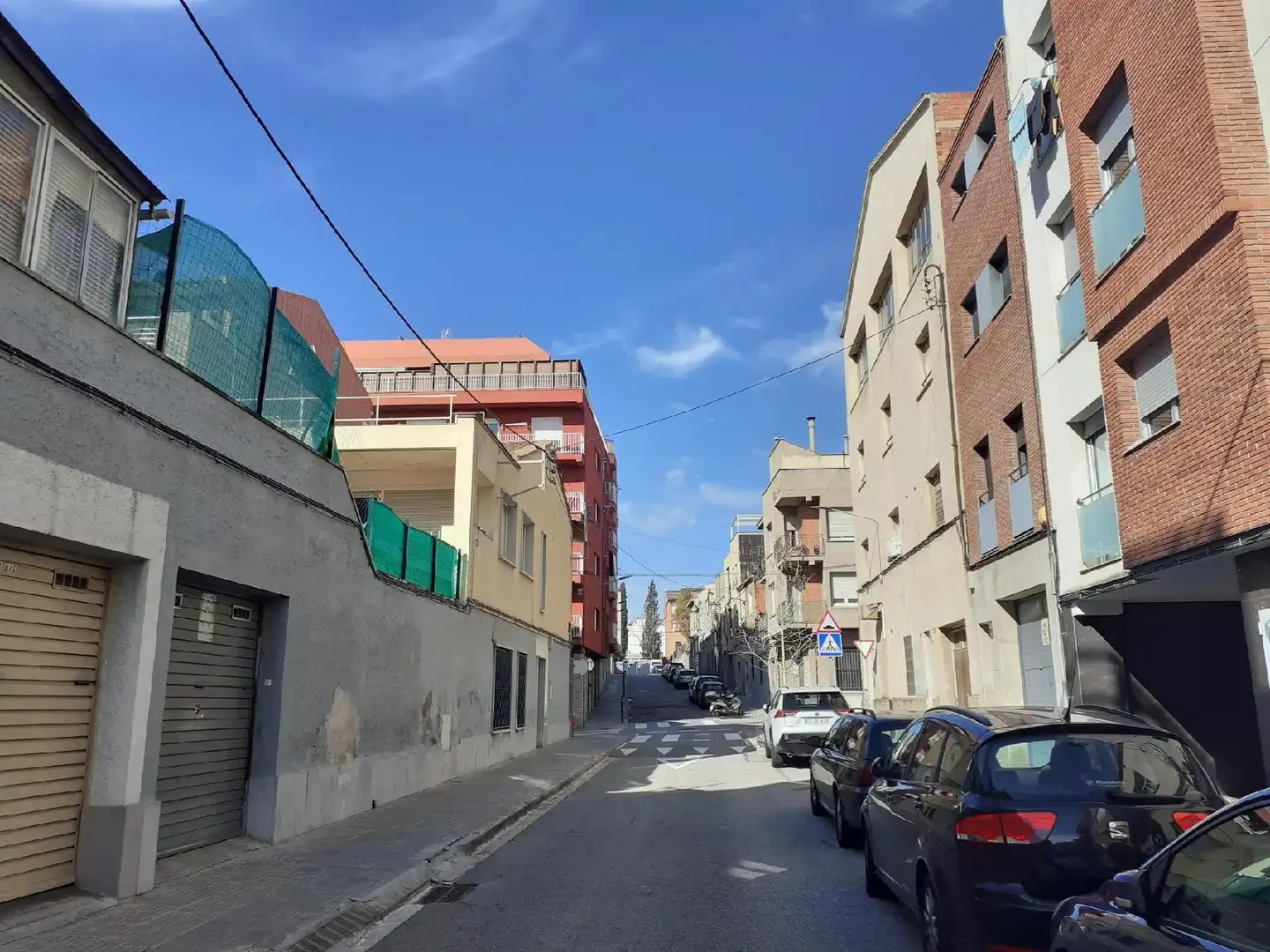 Außenansicht von Garage zum Verkauf in Terrassa