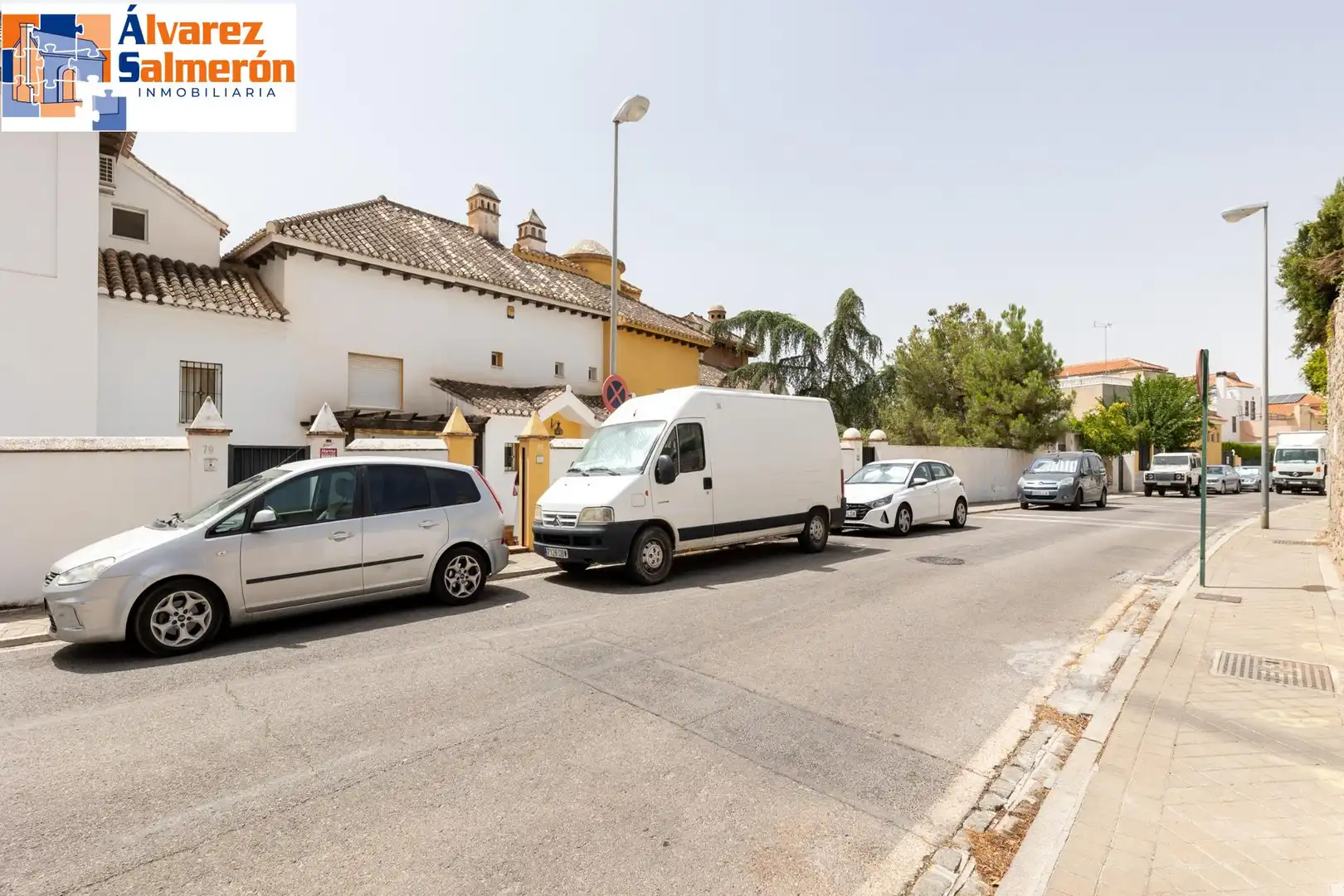 Casa adosada en venta en Calle SALA DOS HERMANAS, Crta. De la Sierra