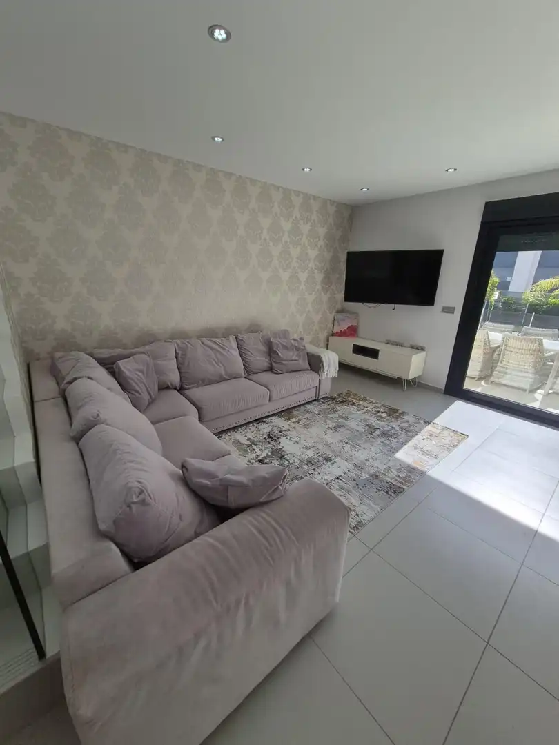 Casa o chalet en venta en Avenida SALVADOR DEL, Pueblo Bravo