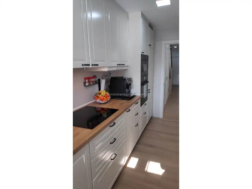 Casa adosada en venta en Mas Romeu