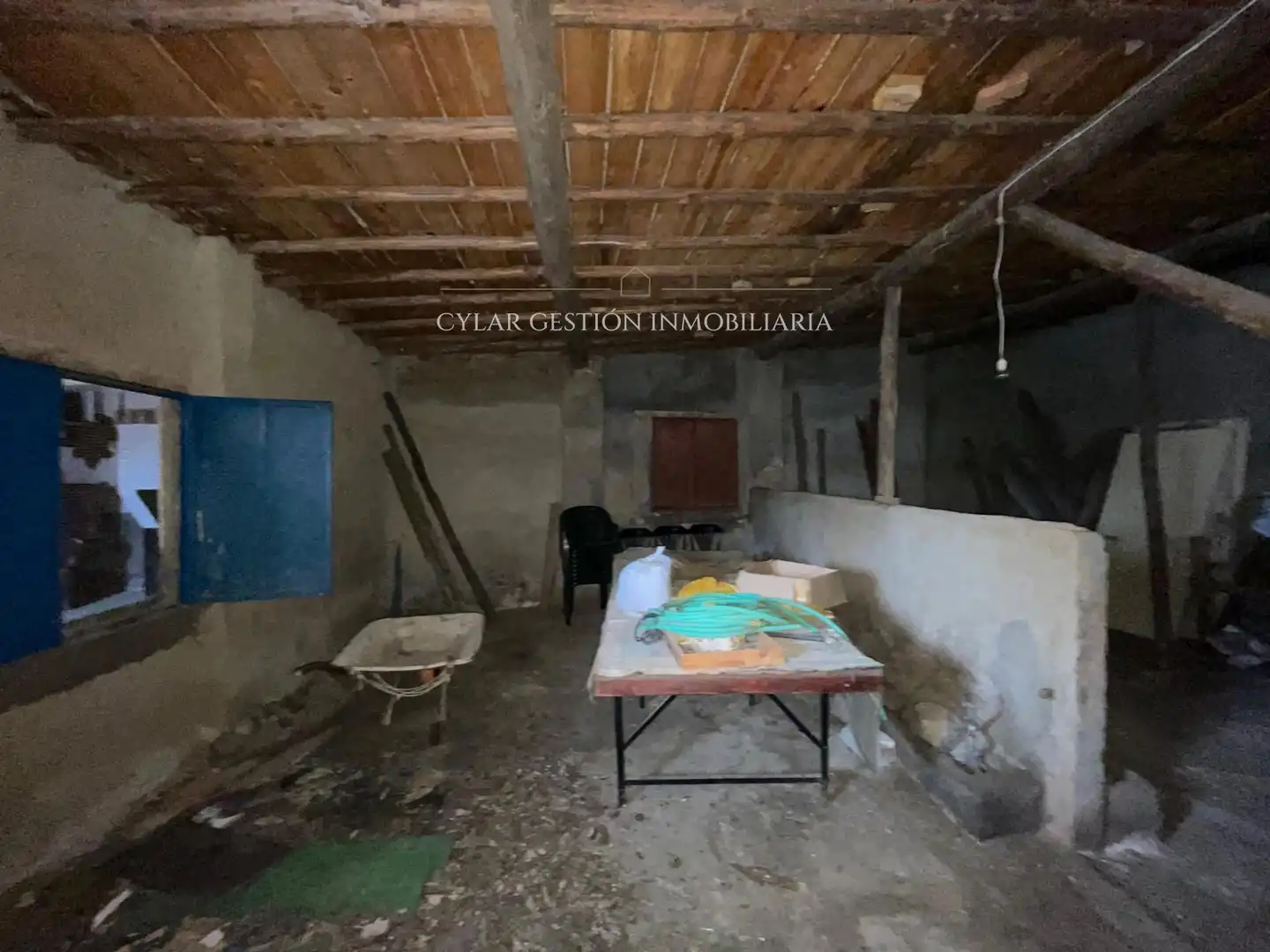 Casa o xalet en venda en San Pedro de Rozados amb Calefacció, Traster i Moblat