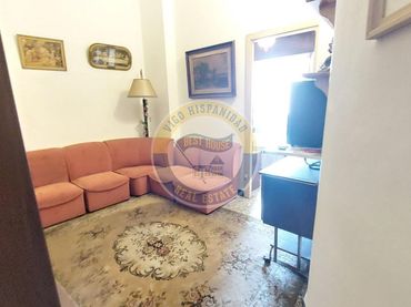 Bajo en venta en Calle Placer
