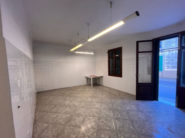 Local comercial de lloguer a Carrer de Felanitx