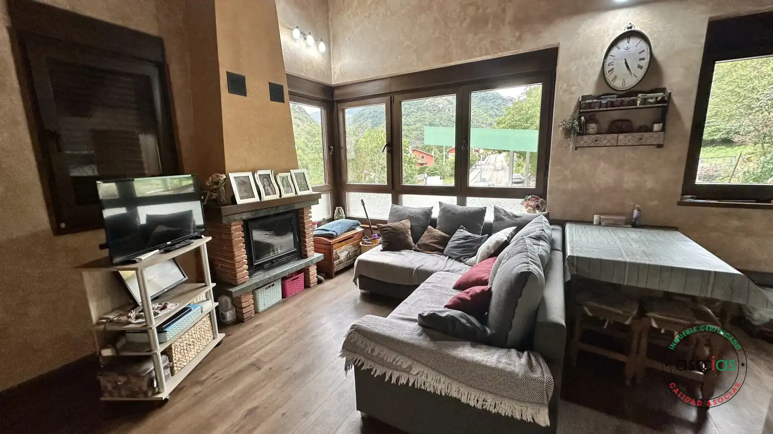 Business premises for sale in Pola de Somiedo - POLA DE SOMIEDO, imagen 8