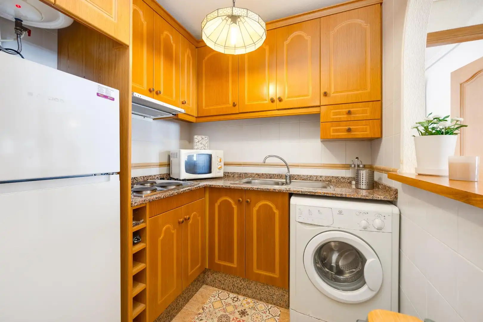 Cocina de Apartamento en venta en Torrevieja con Aire acondicionado, Terraza y Trastero
