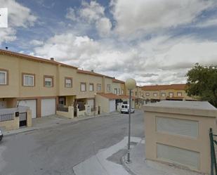 Vista exterior de Casa adosada en venda en Almonacid de Toledo