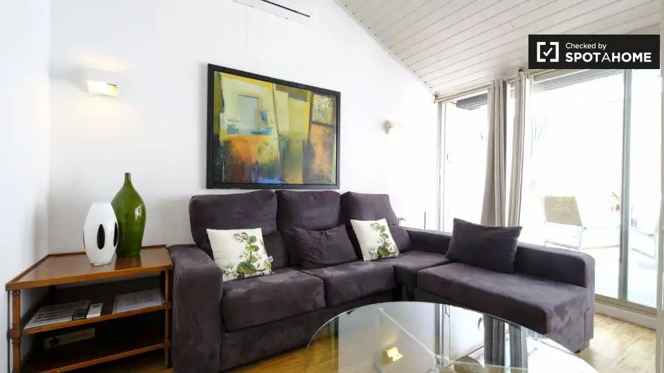 Room in Sol