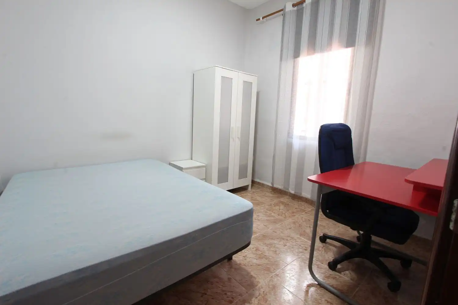 Flat for sale in Calle Cardenal Rodrigo de Castro, Ciudad Jardín