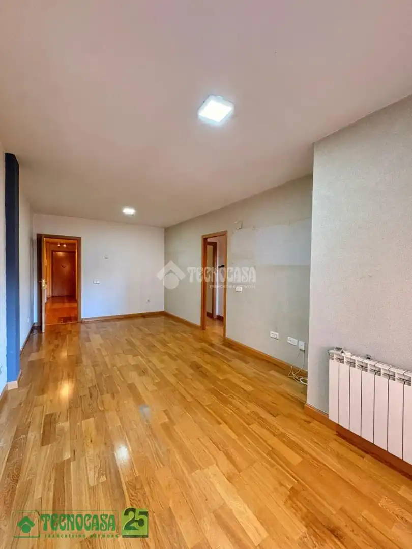 Bedroom of Flat for sale in Urbanización San Isidro