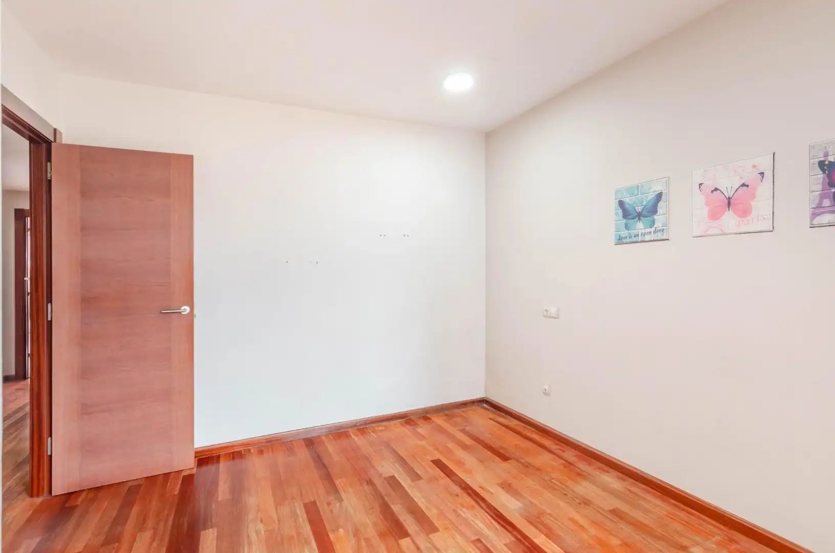 Flat with terrace for sale in Calle MANOLO QUIROS 2, imagen 28