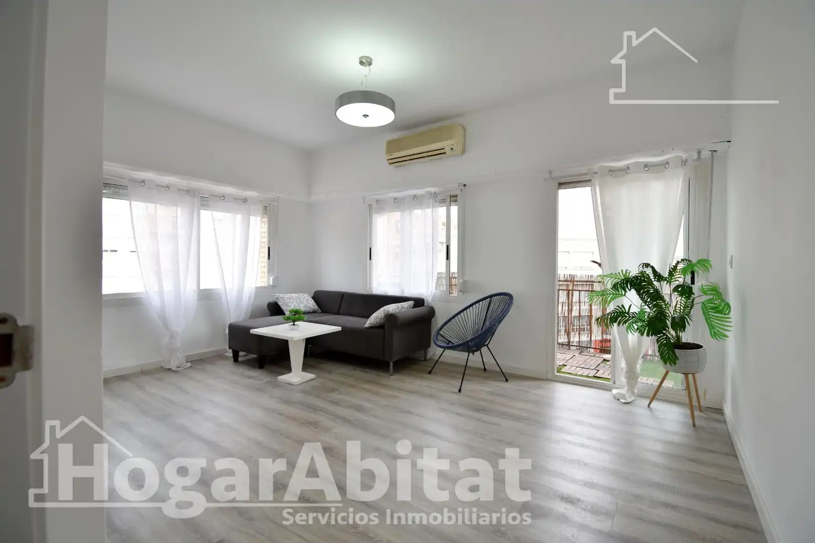 Living room of Flat for sale in Dénia  with Air Conditioner, Heating and Terrace