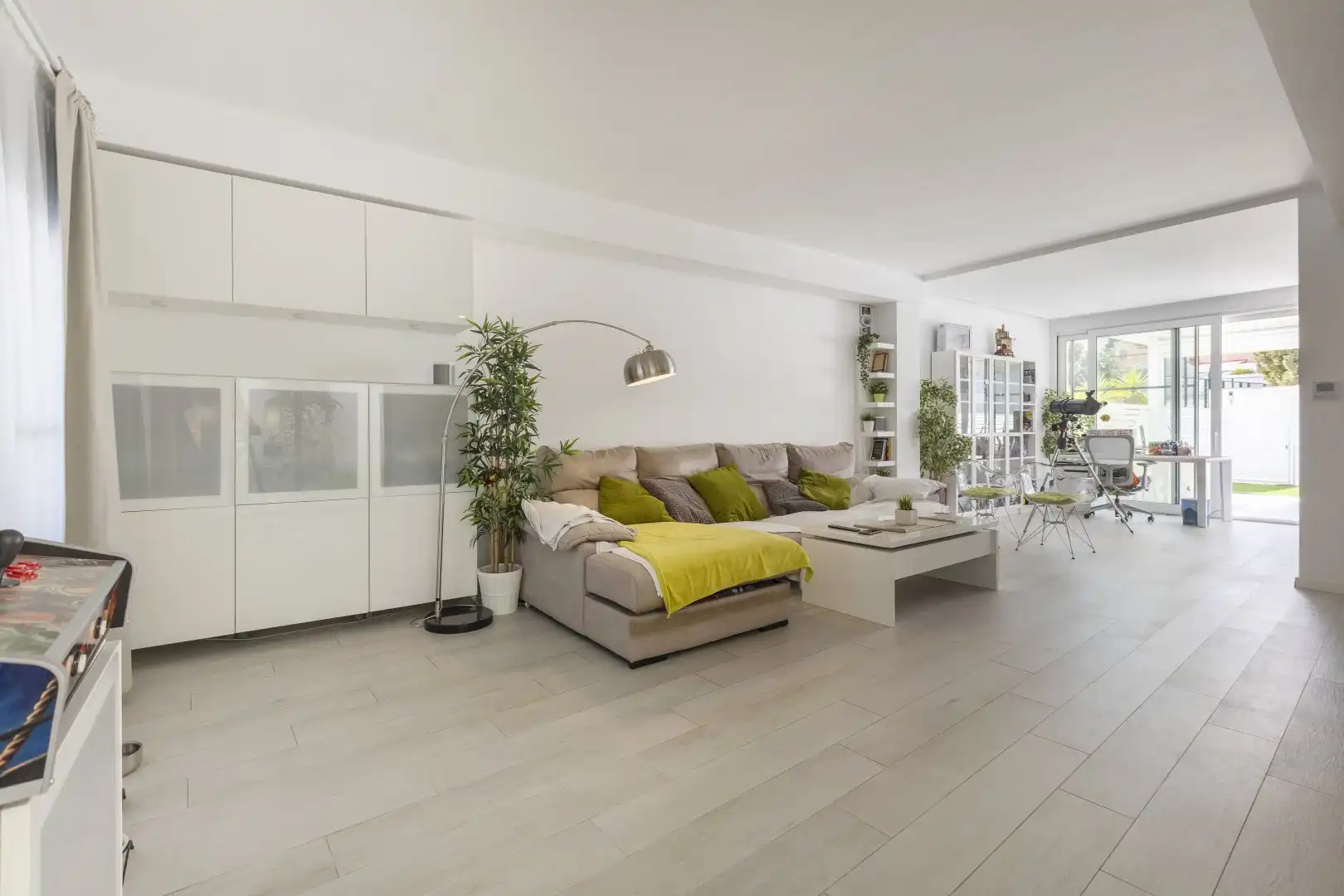 Sala de estar de Casa adosada en venta en San Antonio de Benagéber con Aire acondicionado, Calefacción y Terraza