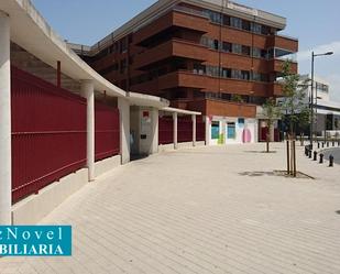 Exterior view of Premises to rent in  Granada Capital