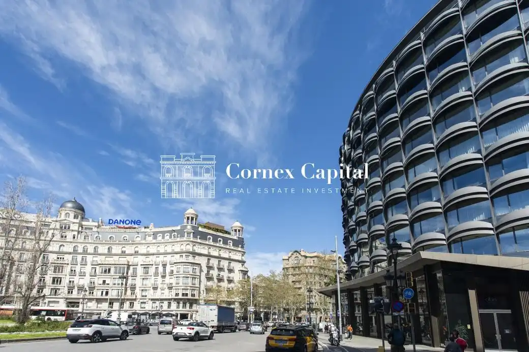 Vista exterior de Pis en venda en Barcelona amb Aire condicionat, Calefacció i Terrassa