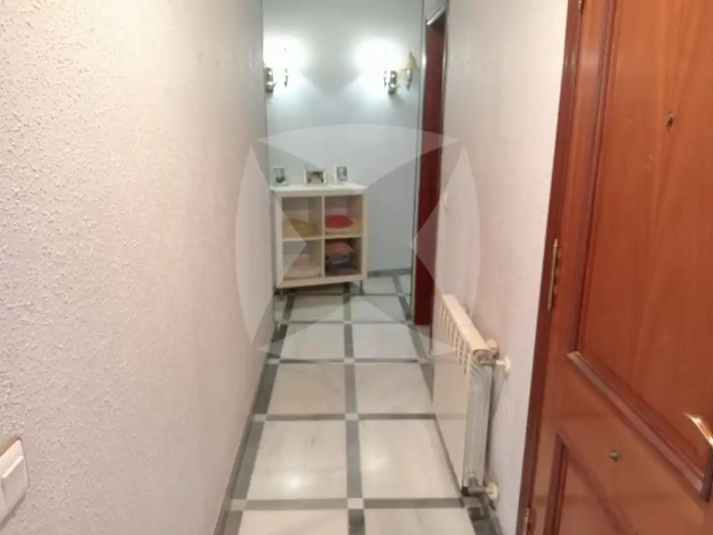 House with balcony for sale in Calle Cespedes, imagen 18