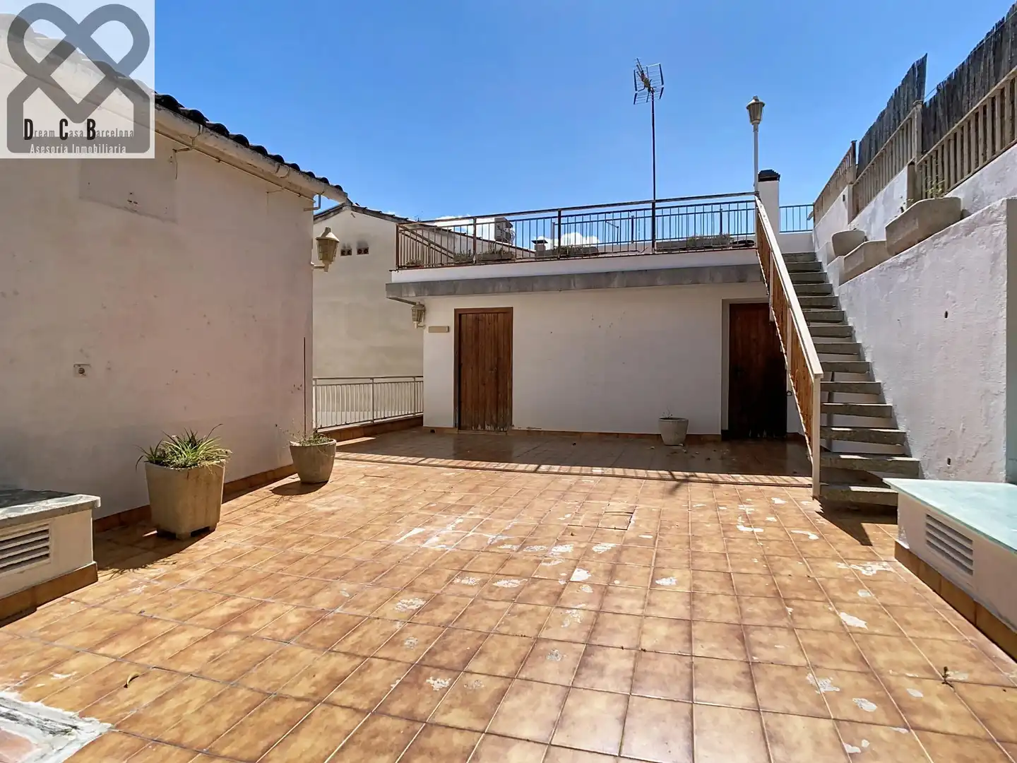 Terraza de Casa o chalet en venta en Corbera de Llobregat con Calefacción, Jardín privado y Terraza