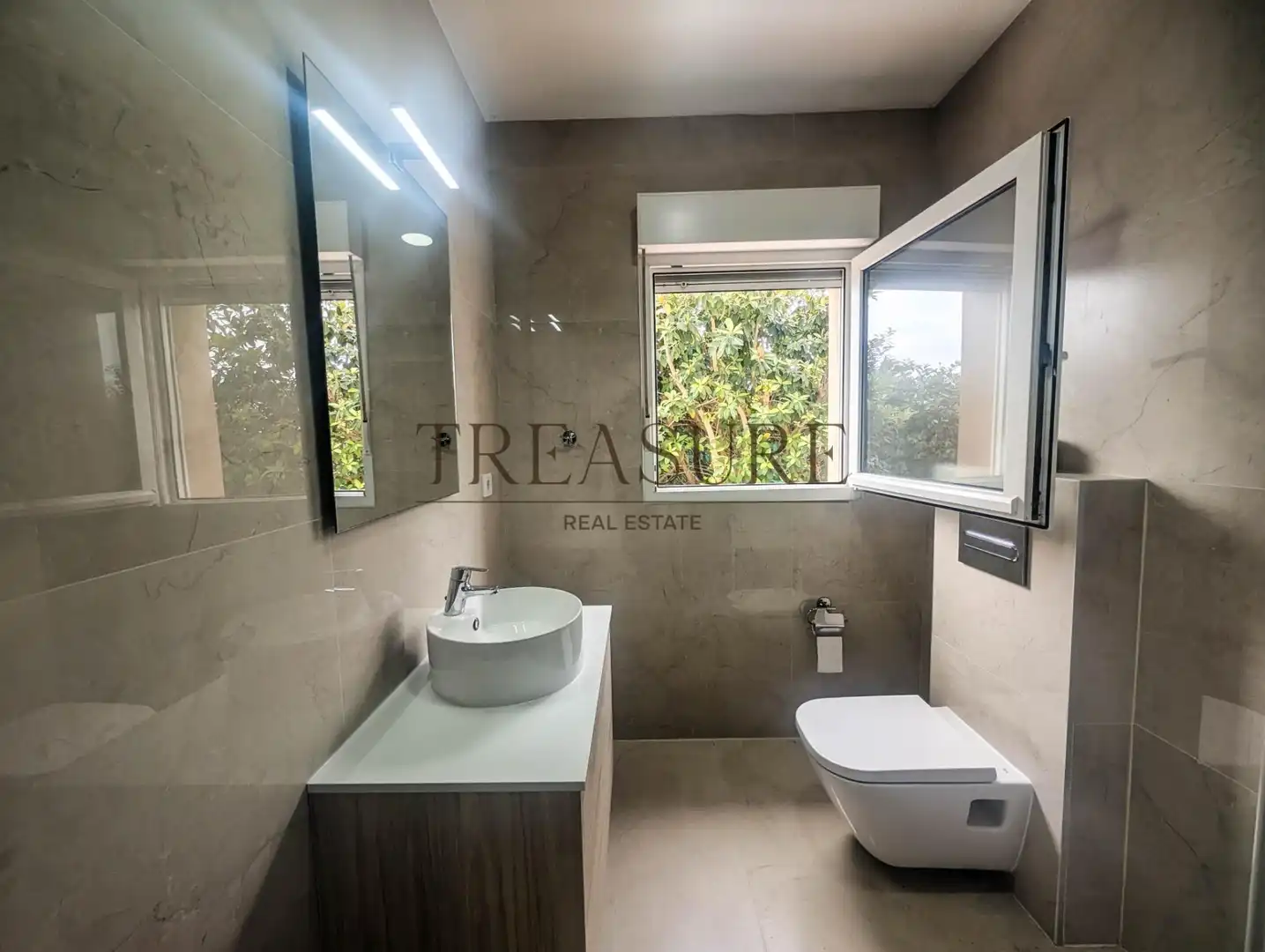Bathroom of Houses for sale in La Manga del Mar Menor  with Air Conditioner, Private garden and Terrace