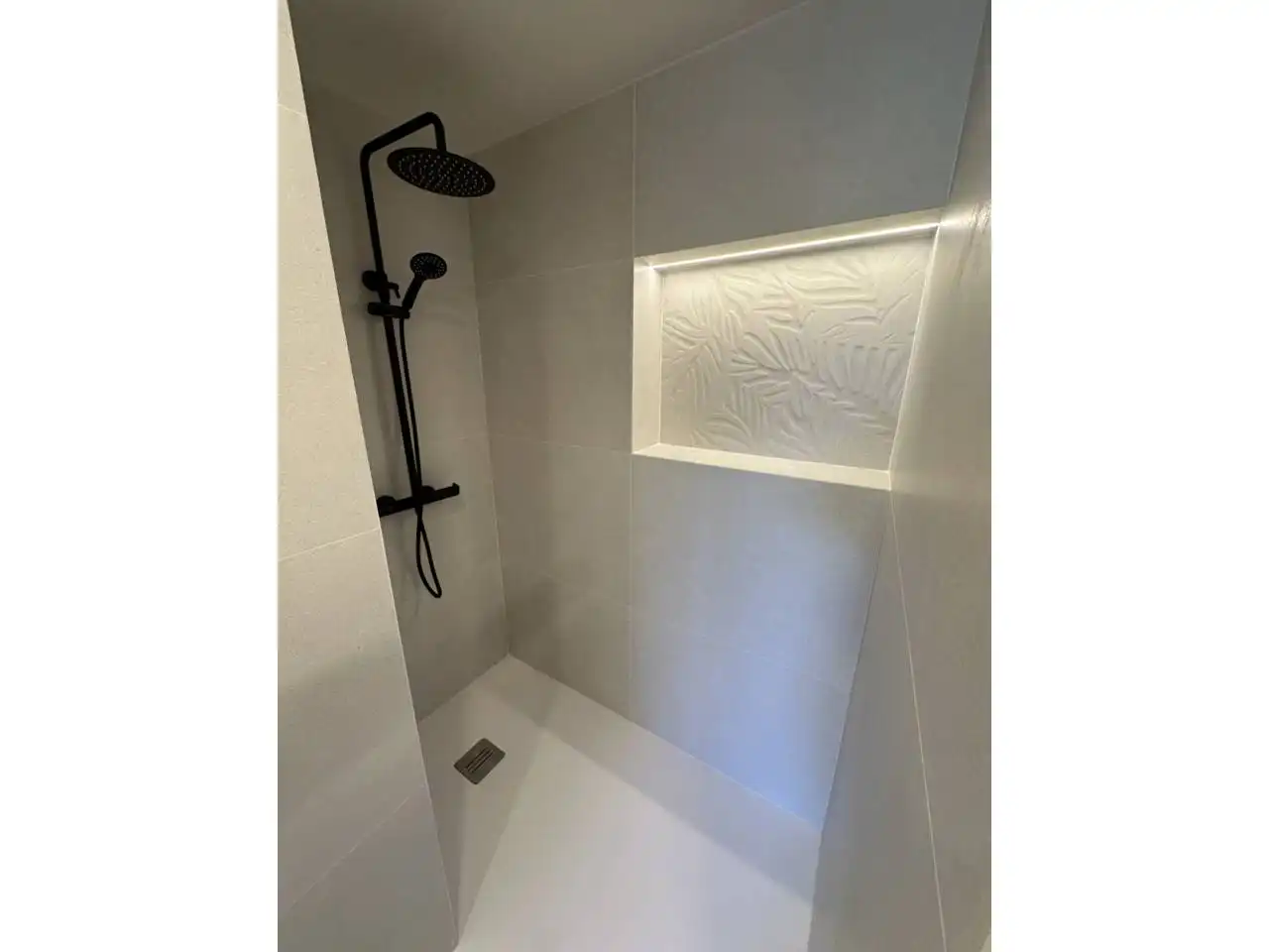 Bathroom of Attic for sale in Vila-seca  with Air Conditioner, Parquet flooring and Terrace