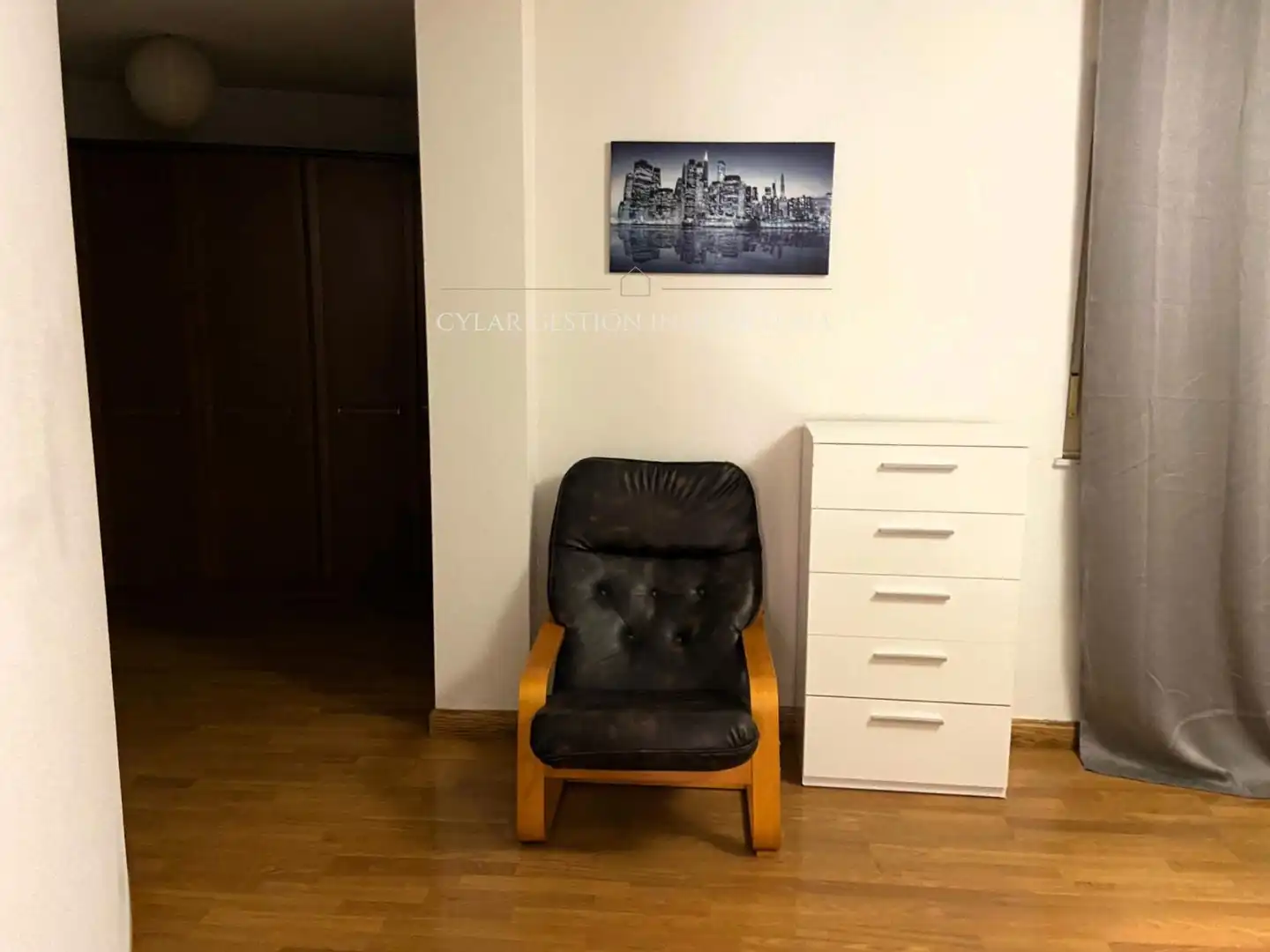 Sala de estar de Piso de alquiler en Encinas de Abajo con Calefacción, Parquet y Terraza