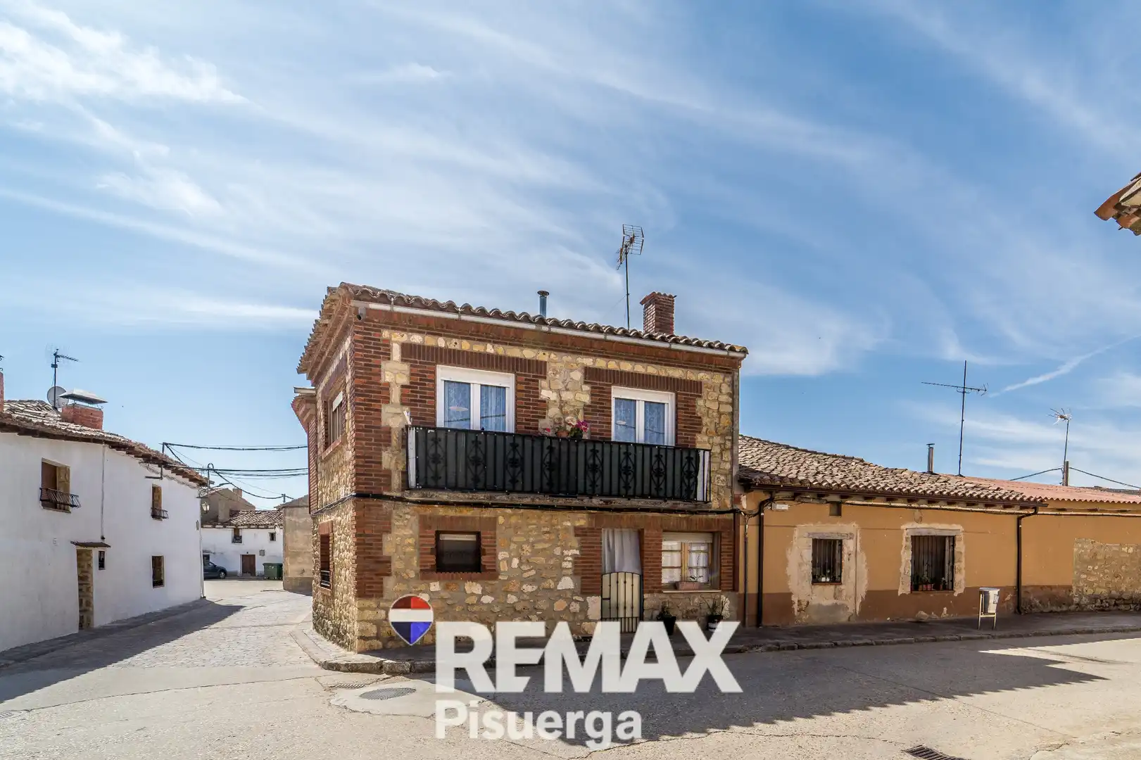 Vista exterior de Casa o chalet en venta en La Mudarra  con Trastero y Balcón