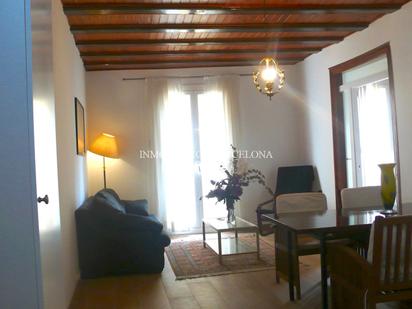 Living room of Flat to rent in  Barcelona Capital  with Air Conditioner and Balcony