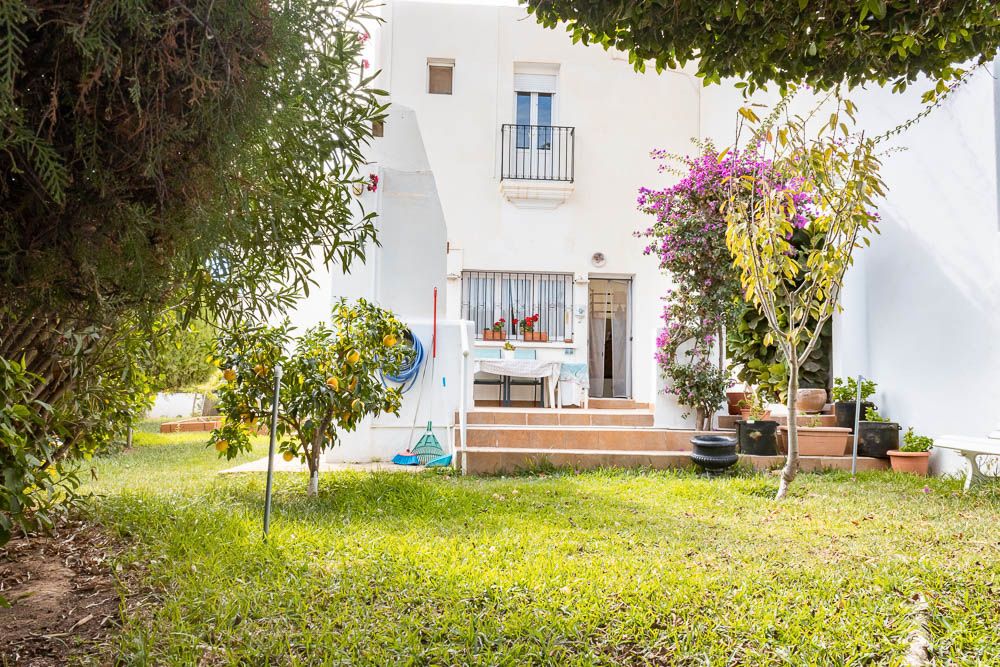 House or chalet for sale in Calle la Rumina, El Palmeral