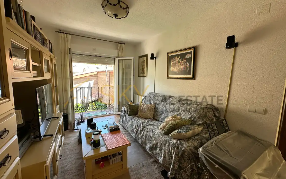 Terraza de Piso en venta en Becerril de la Sierra con Terraza y Amueblado