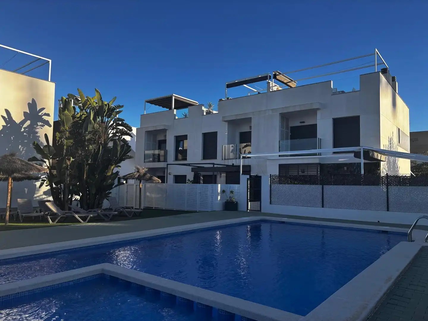 Bungalow con terraza en venta en Calle de Begoña, imagen 21