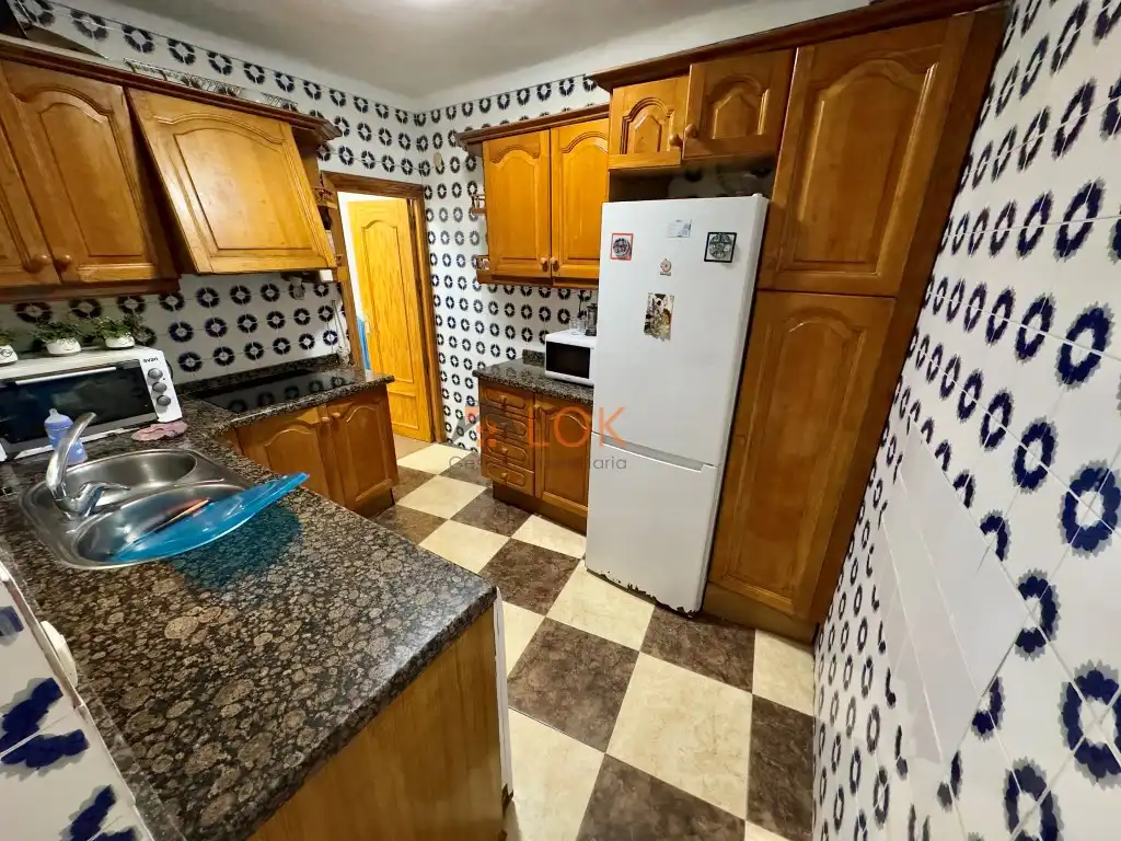 Cuina de Casa o xalet en venda en Vélez-Málaga amb Terrassa