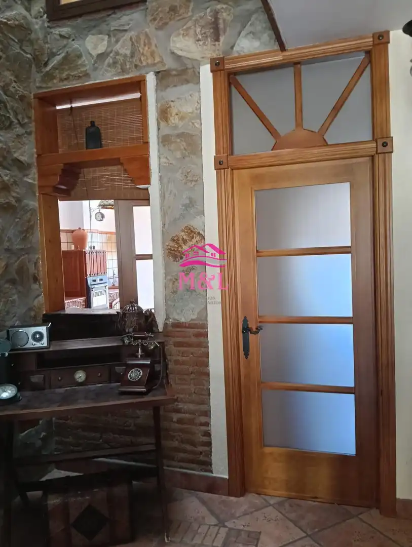Houses for sale in Esparragalejo  with Air Conditioner, Heating and Terrace