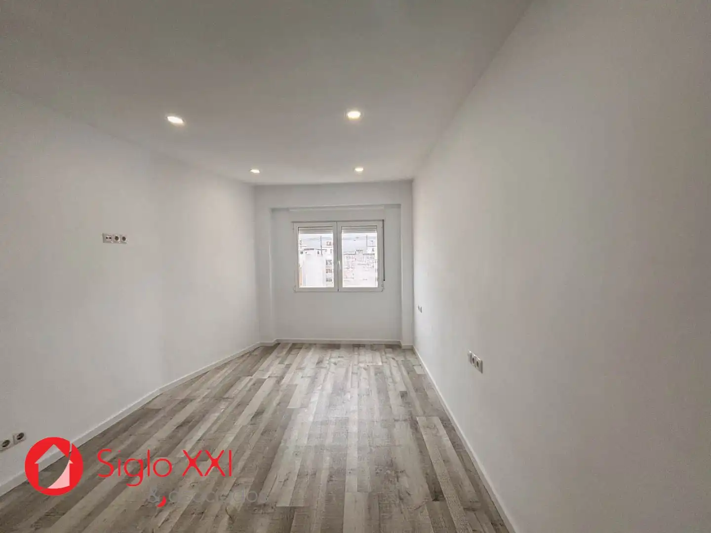 Wohnung zur Miete in Vila-real mit Klimaanlage und Balkon