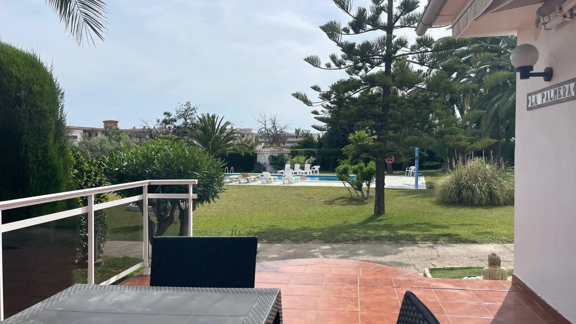 Schwimmbecken von Haus oder Chalet zum Verkauf in Cambrils mit Klimaanlage, Privatgarten und Terrasse
