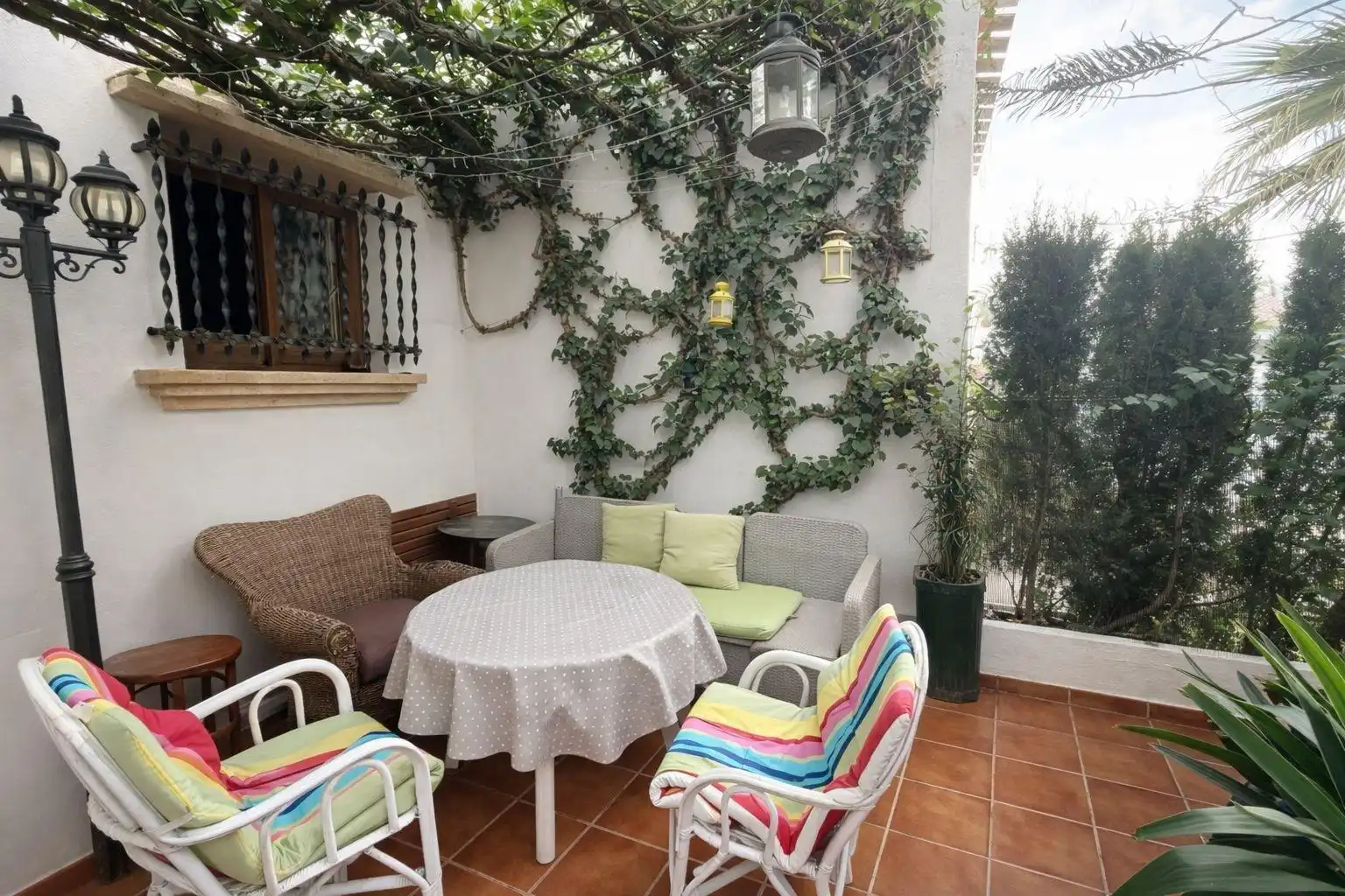 Terrassa de Casa adosada en venda en Orihuela amb Jardí privat