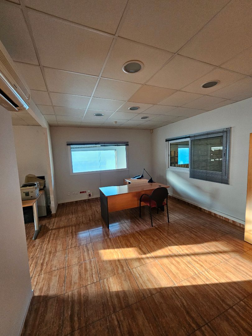 Nau industrial de lloguer en Mollet del Vallès