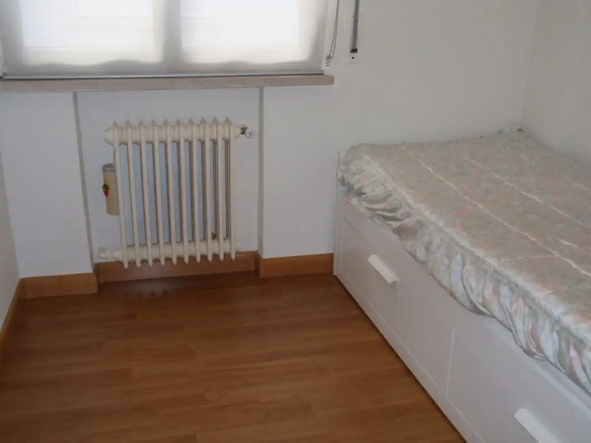 Habitación de Piso de alquiler en Salamanca con Calefacción, Amueblado y Balcón