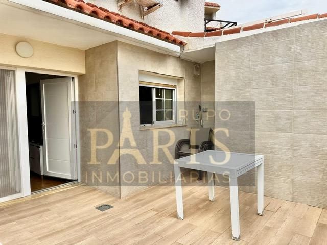 Duplex for sale in Zona Galúa - Calnegre
