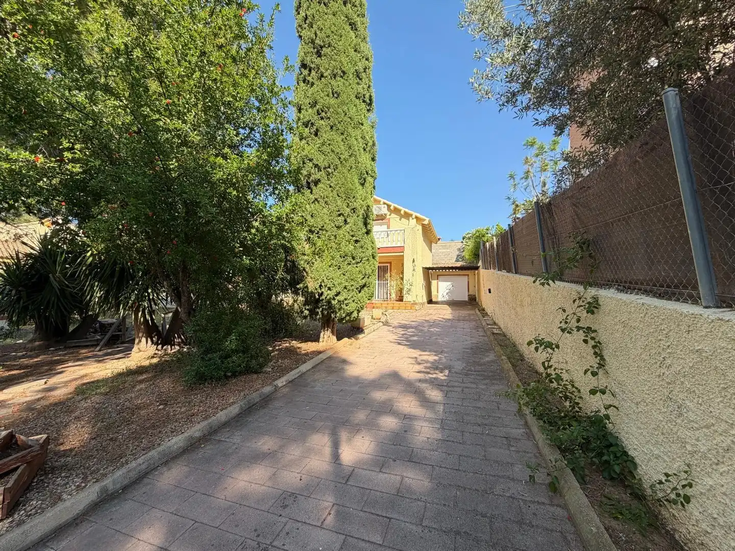 Vista exterior de Casa o chalet en venta en Torrent con Aire acondicionado, Jardín privado y Terraza