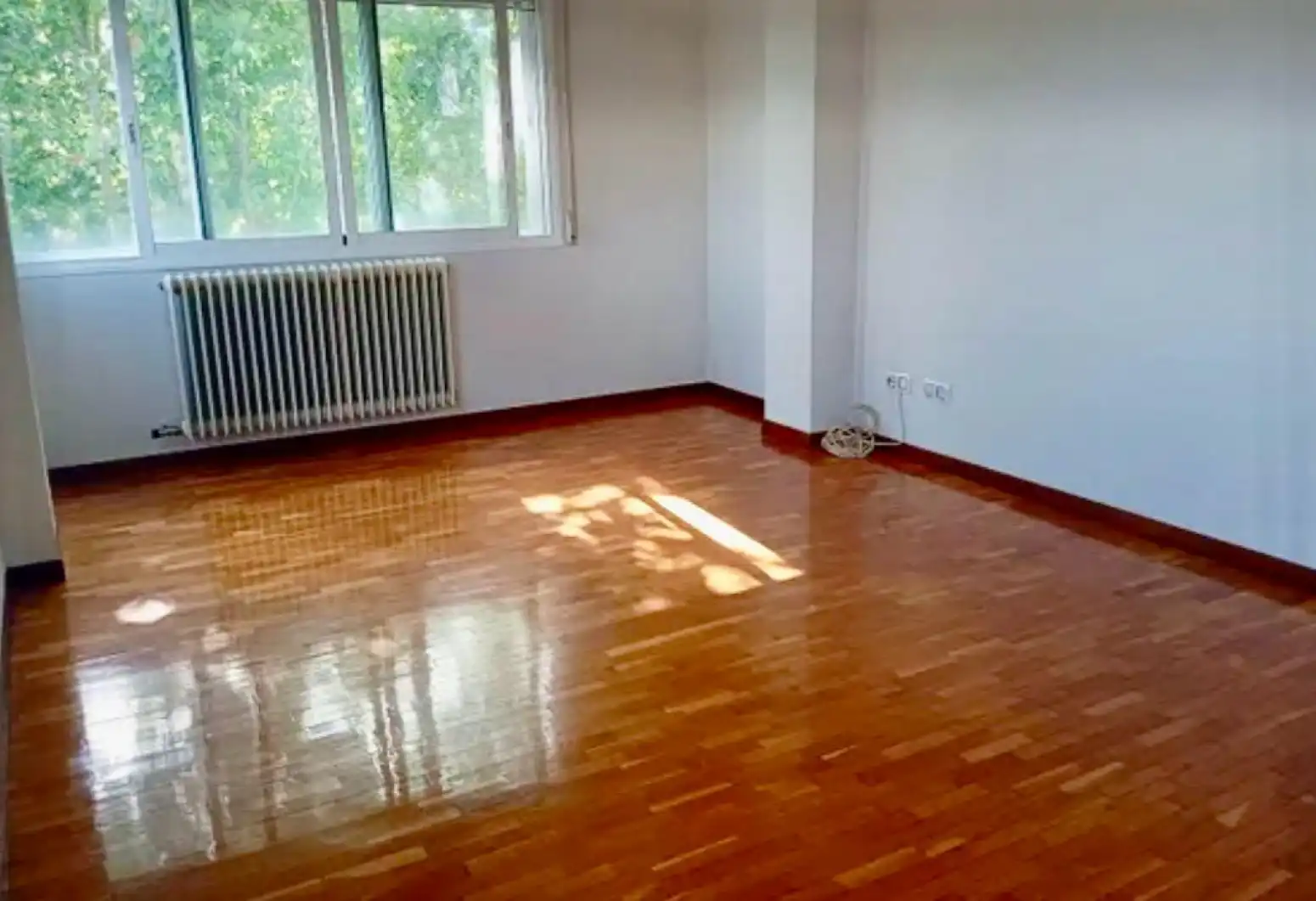 Living room of Flat for sale in  Logroño  with Heating and Balcony