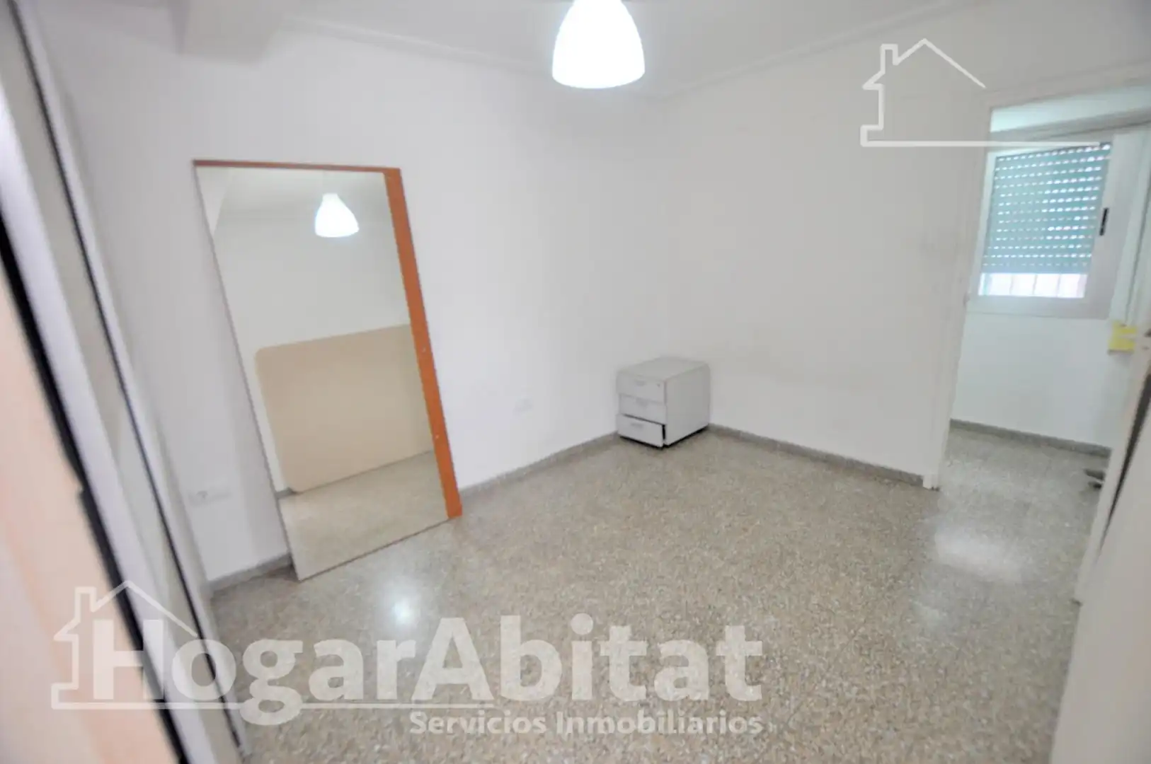 Bedroom of Flat for sale in Mislata  with Balcony