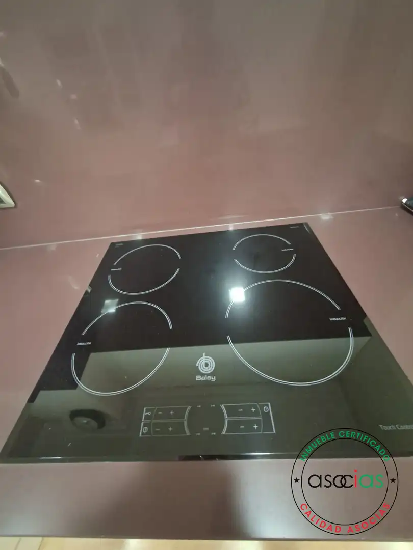 Cocina de Piso de alquiler en Gijón  con Calefacción y Amueblado