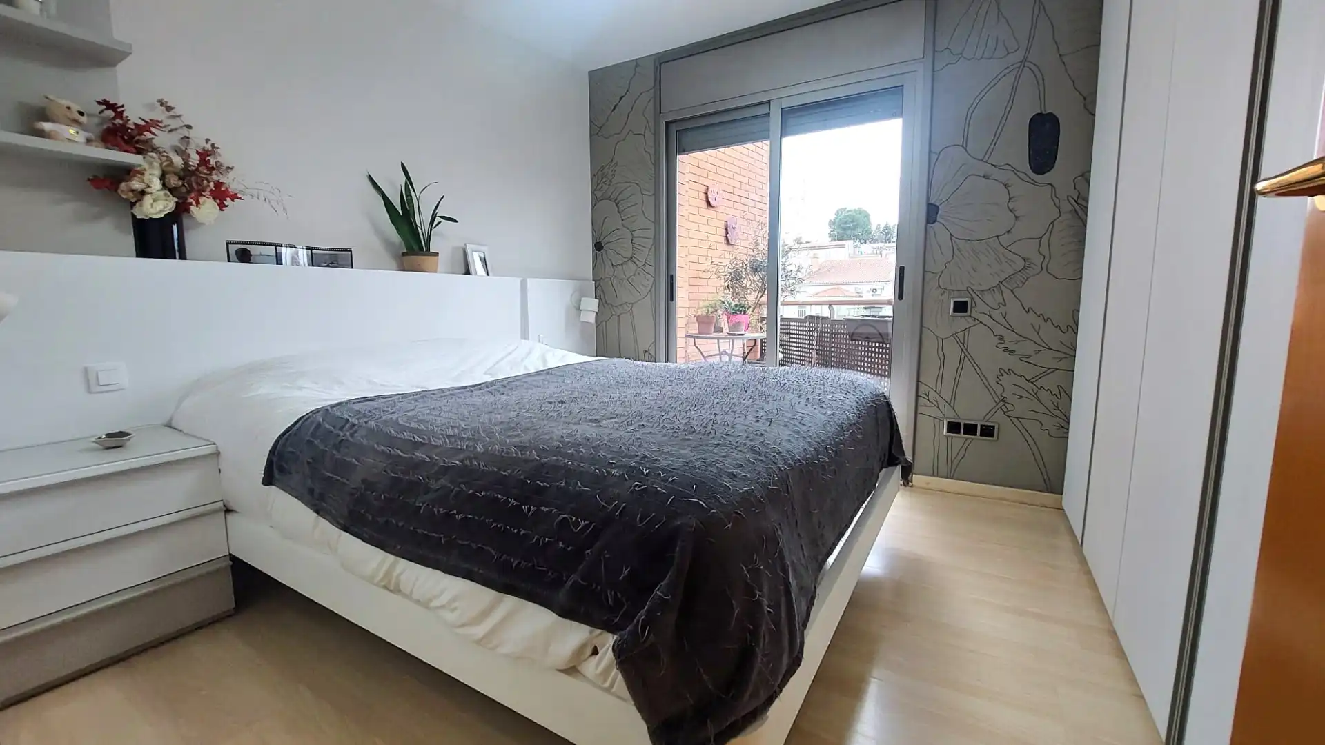Dormitori de Dúplex en venda en Manresa amb Calefacció, Parquet i Terrassa