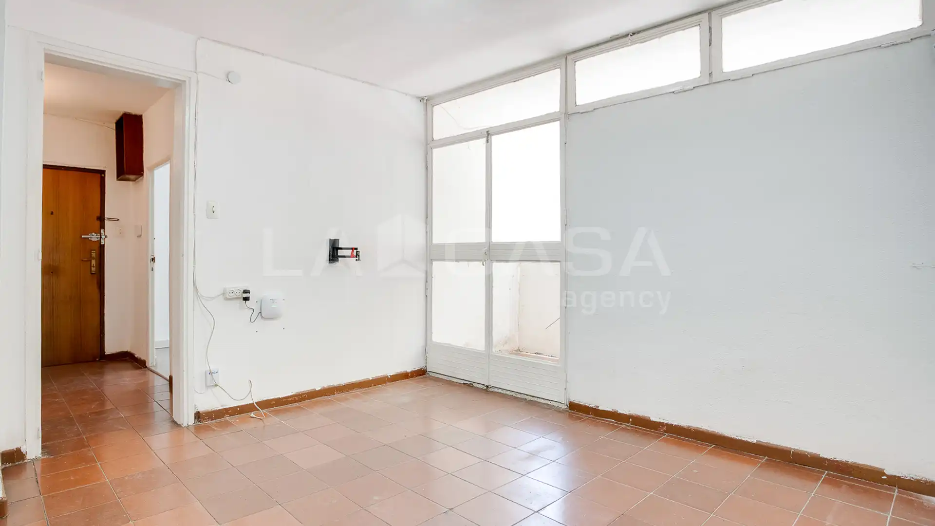 Flat for sale in  Barcelona Capital  with Balcony