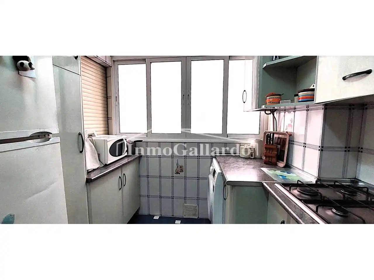 Kitchen of Flat for sale in Málaga  with Air Conditioner, Furnished and Balcony