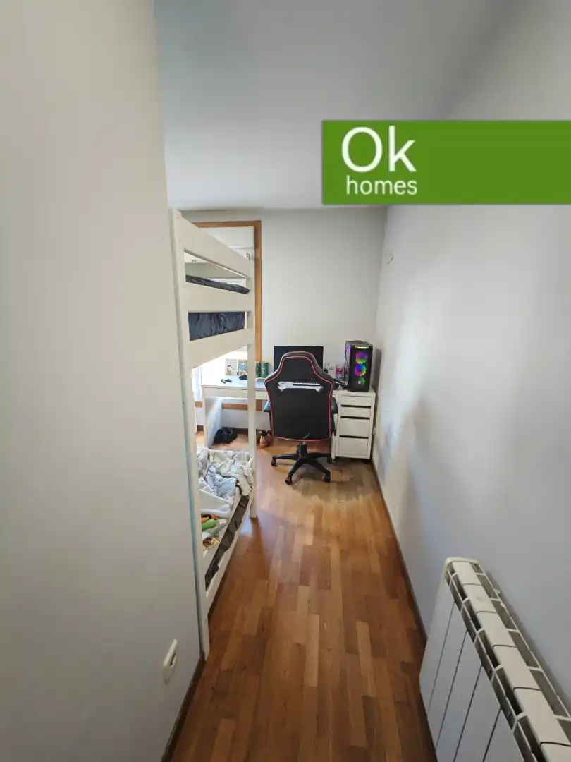 Bedroom of Flat for sale in Arteixo  with Heating, Parquet flooring and Terrace