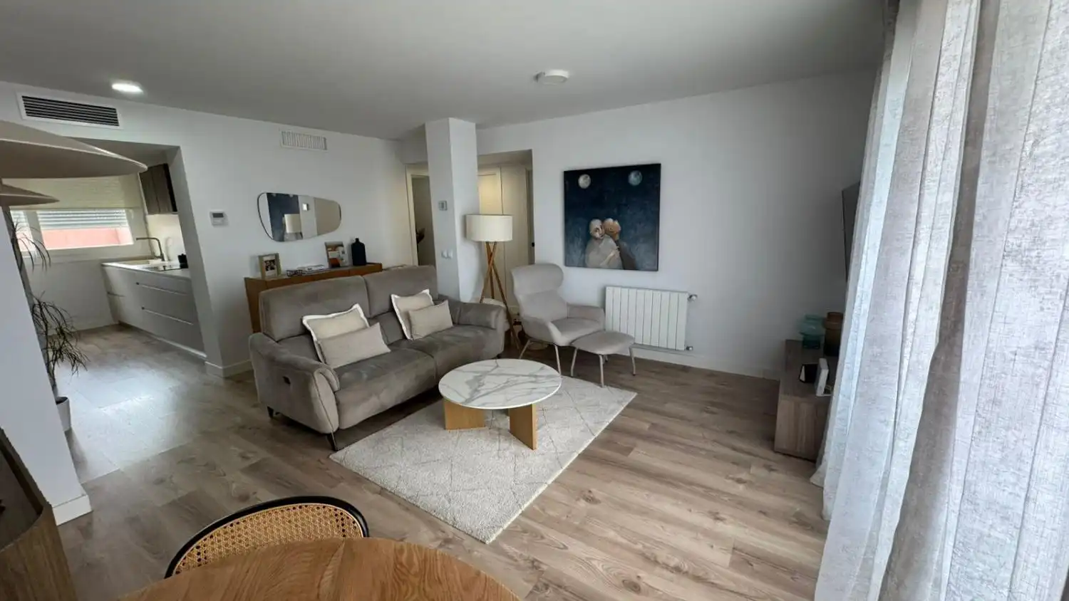 Living room of Flat for sale in Sevilla  with Air Conditioner and Terrace