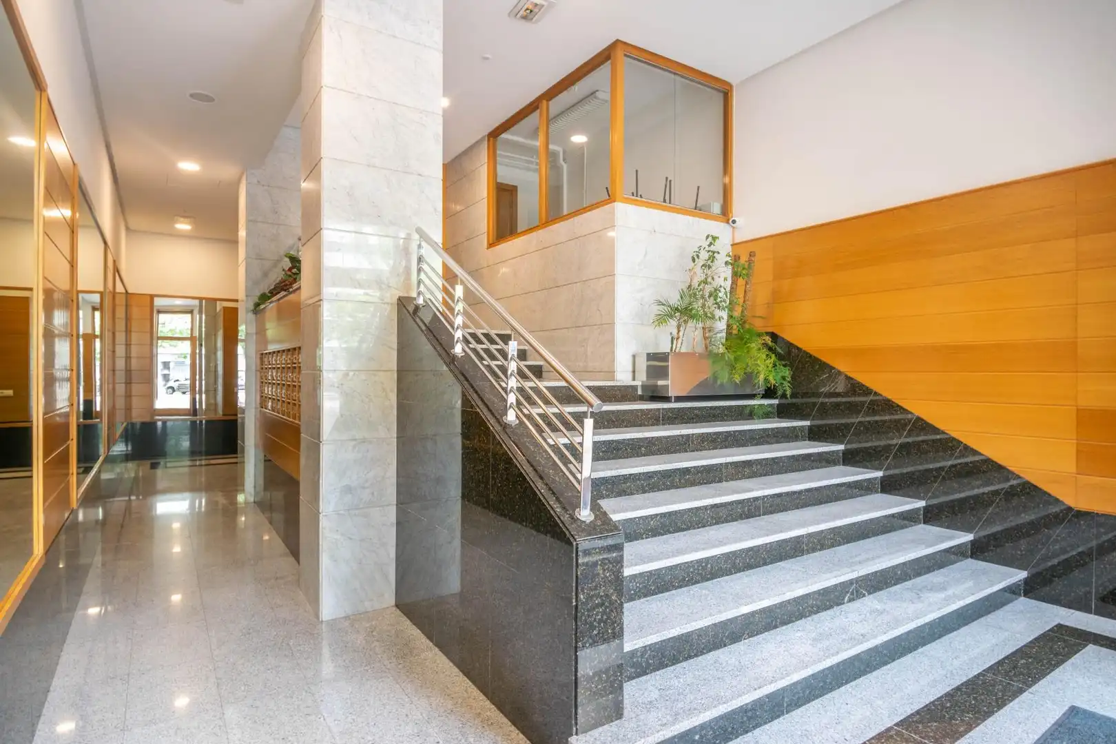 Piso en venta en  Pamplona / Iruña con Calefacción, Amueblado y Balcón